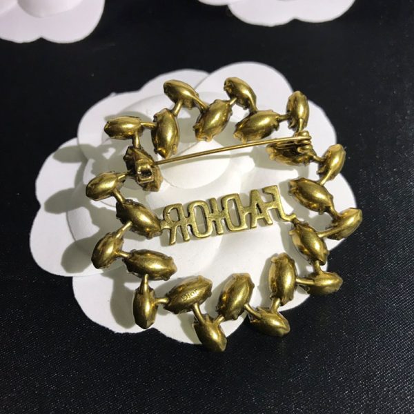 J'Adior Laurel Brooch Gold-Finish Metal and Silver Crystals Gold - Image 3